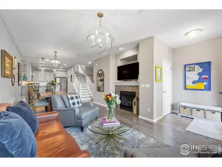 Photo #6: 1045486 Listing