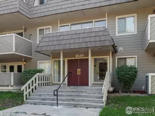 Photo #2: 1045538 Listing