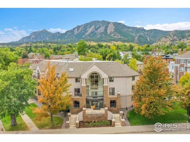 MLS: 1045556 Condo For Sale