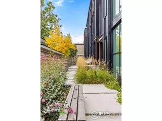 Photo #2: 1045658 Listing 