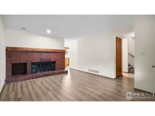 Photo #5: 1045659 Listing 