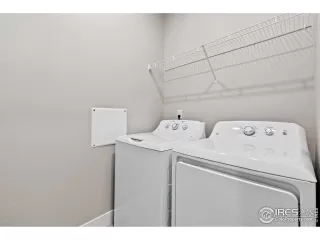 Photo #4: 1045727 Listing 