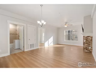 Photo #6: 1045742 Listing 