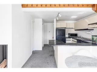 Photo #5: 1045804 Listing 