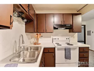 Photo #5: 1045849 Listing 