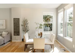 Photo #6: 1045852 Listing