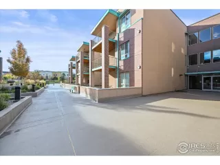 Photo #2: 1045876 Listing