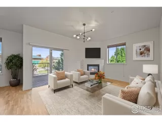 Photo #3: 1045876 Listing