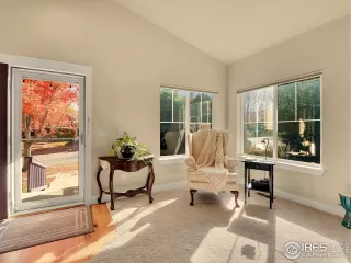 Photo #4: 1045953 Listing 