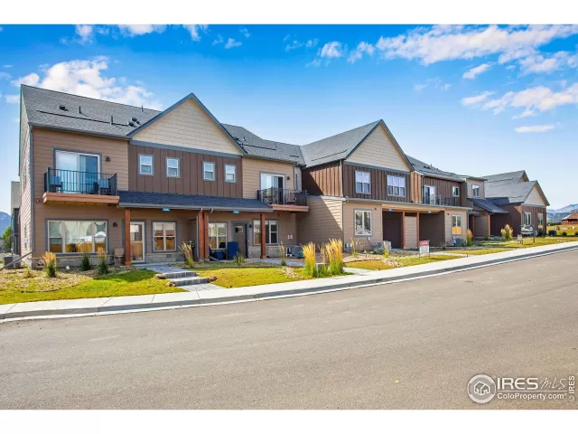 MLS: 1046027 Condo For Sale