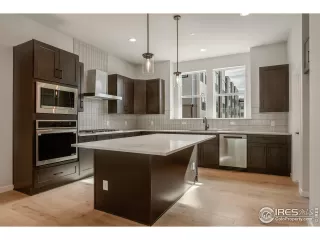 Photo #3: 1046030 Listing 
