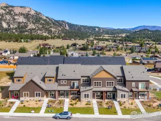 Photo #2: 1046031 Listing 