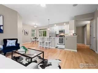 Photo #4: 1046049 Listing 