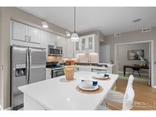 Photo #6: 1046049 Listing 