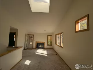 Photo #4: 1046138 Listing 