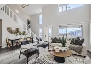 Photo #5: 1046154 Listing 