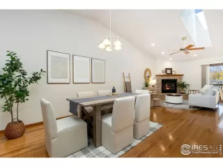 Photo #4: 1046158 Listing