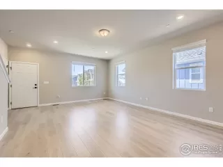 Photo #4: 1046162 Listing 