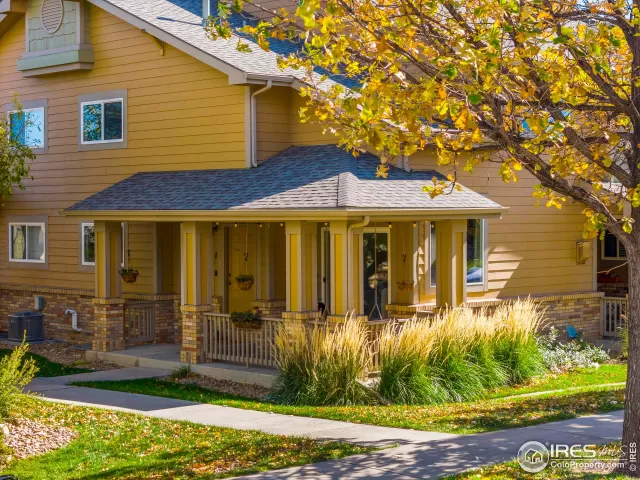 MLS: 1046163 Condo For Sale