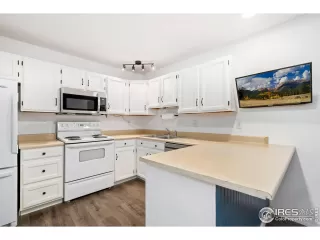 Photo #6: 1046164 Listing 