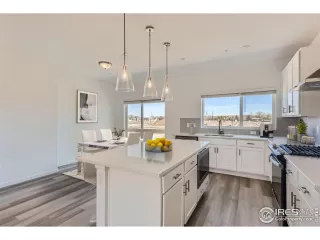 Photo #6: 1046168 Listing 