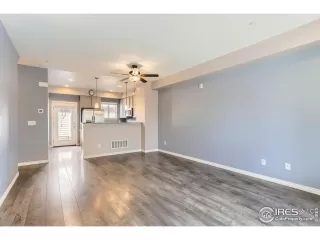 Photo #5: 1046222 Listing