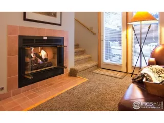 Photo #1: 1046239 Listing