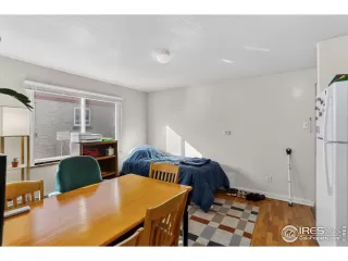 Photo #3: 1046244 Listing