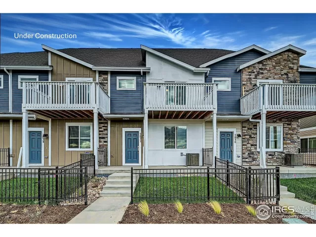 MLS: 1046263 Condo For Sale