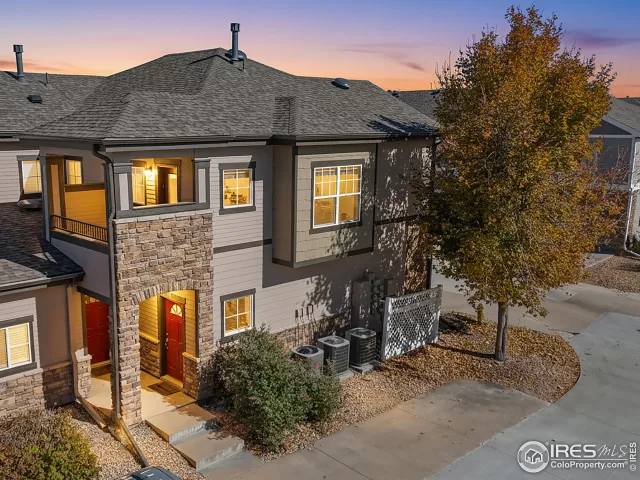 MLS: 1046276 Condo For Sale