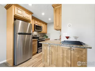 Photo #2: 1046290 Listing