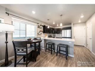 Photo #5: 1046294 Listing