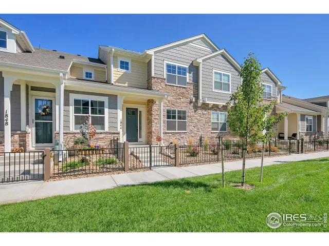 MLS: 1046355 Condo For Sale