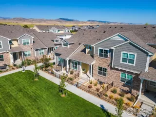 Photo #6: 1046355 Listing