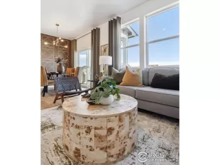 Photo #3: 1046476 Listing