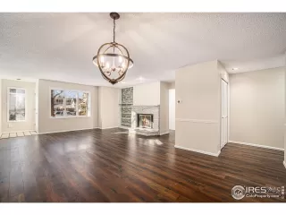 Photo #3: 1046507 Listing