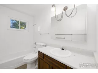 Photo #5: 1046530 Listing