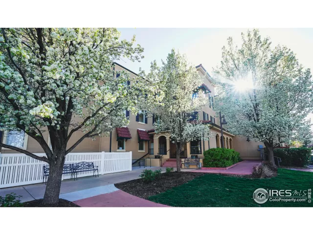 MLS: 1046539 Condo For Sale