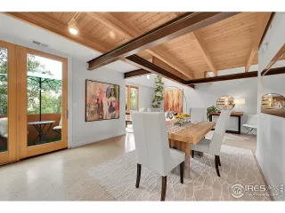 Photo #1: 1046563 Listing