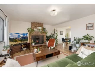 Photo #4: 1046594 Listing