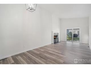 Photo #3: 1046599 Listing 