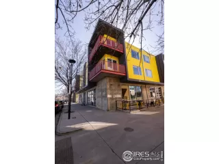 Photo #2: 1046639 Listing