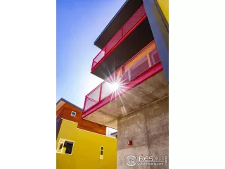 Photo #5: 1046639 Listing