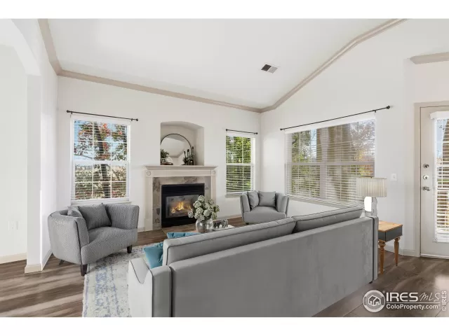 MLS: 1046668 Condo For Sale