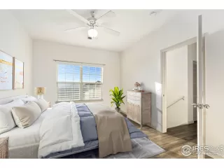 Photo #5: 1046668 Listing