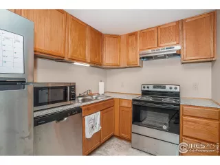 Photo #3: 1046728 Listing