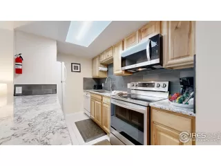 Photo #3: 1046742 Listing 