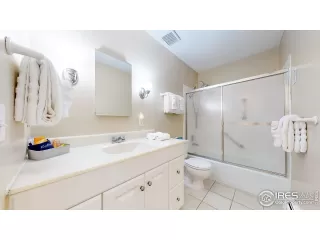 Photo #6: 1046742 Listing 