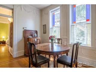 Photo #4: 1046757 Listing