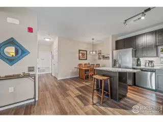 Photo #2: 1046811 Listing